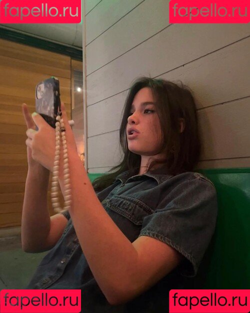 Jules LeBlanc Onlyfans Photo Gallery 