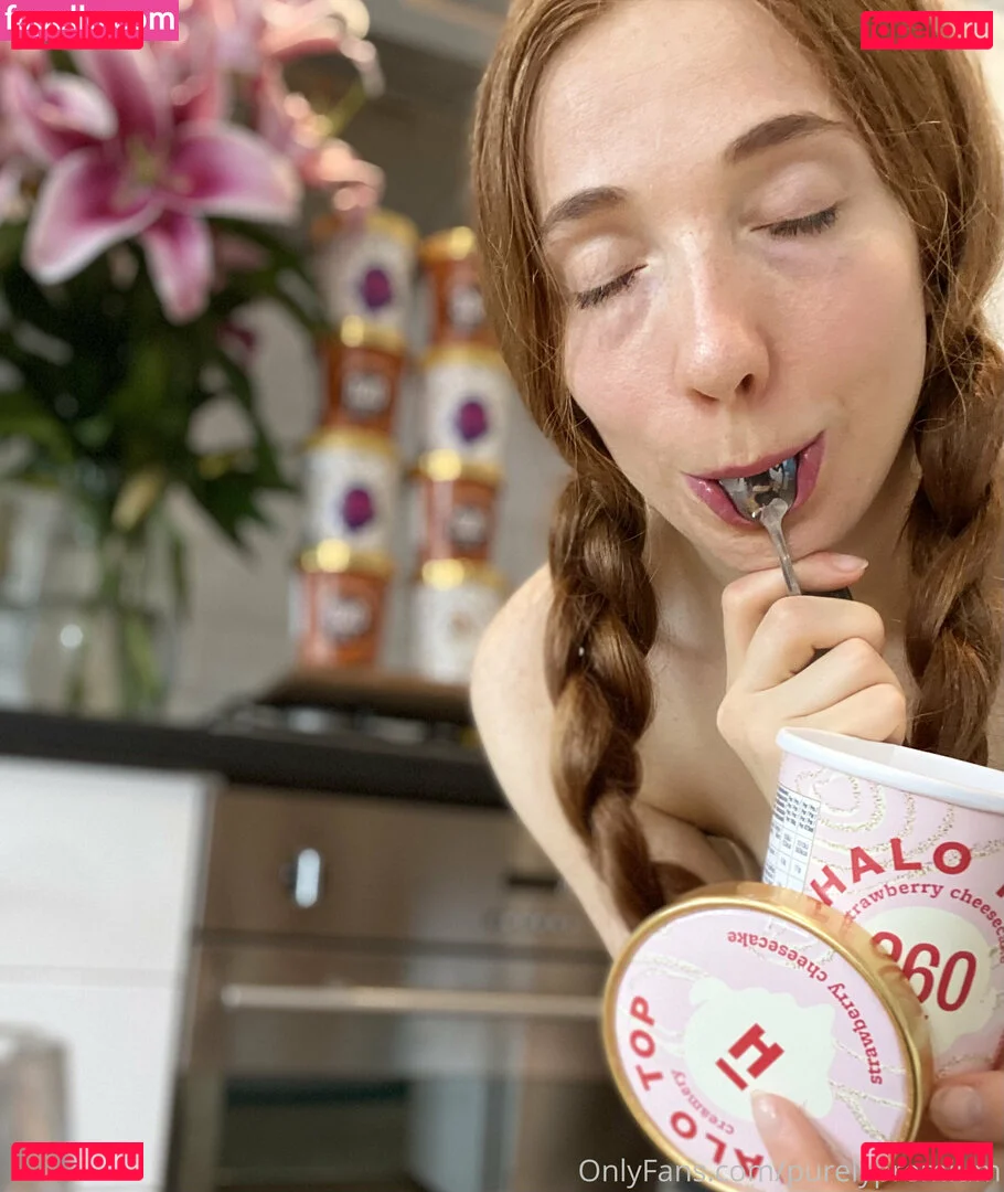 redbuns Onlyfans Photo Gallery 