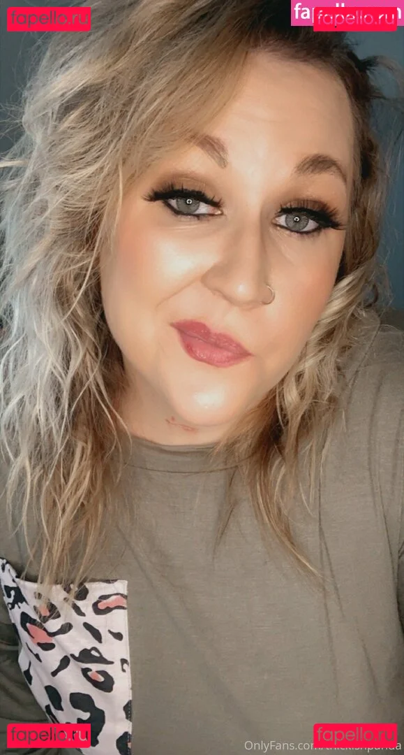 thickishpanda Onlyfans Photo Gallery 