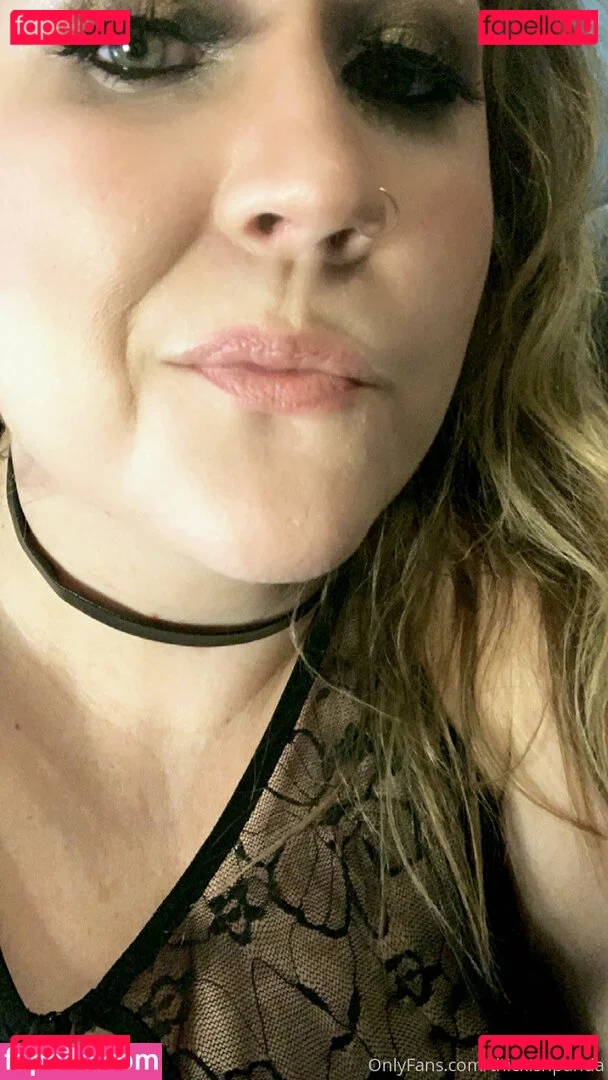 thickishpanda Onlyfans Photo Gallery 