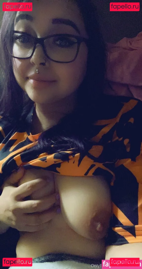 korinam18 Onlyfans Photo Gallery 