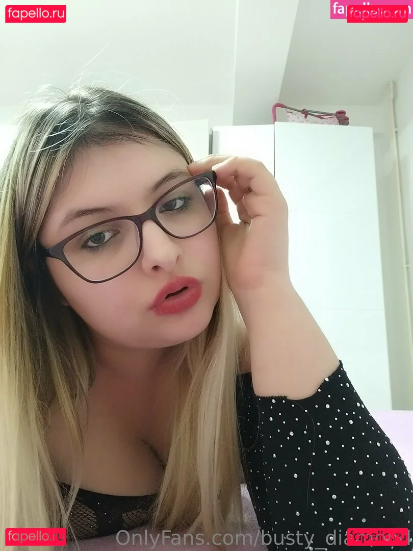 busty_diamond Onlyfans Photo Gallery 