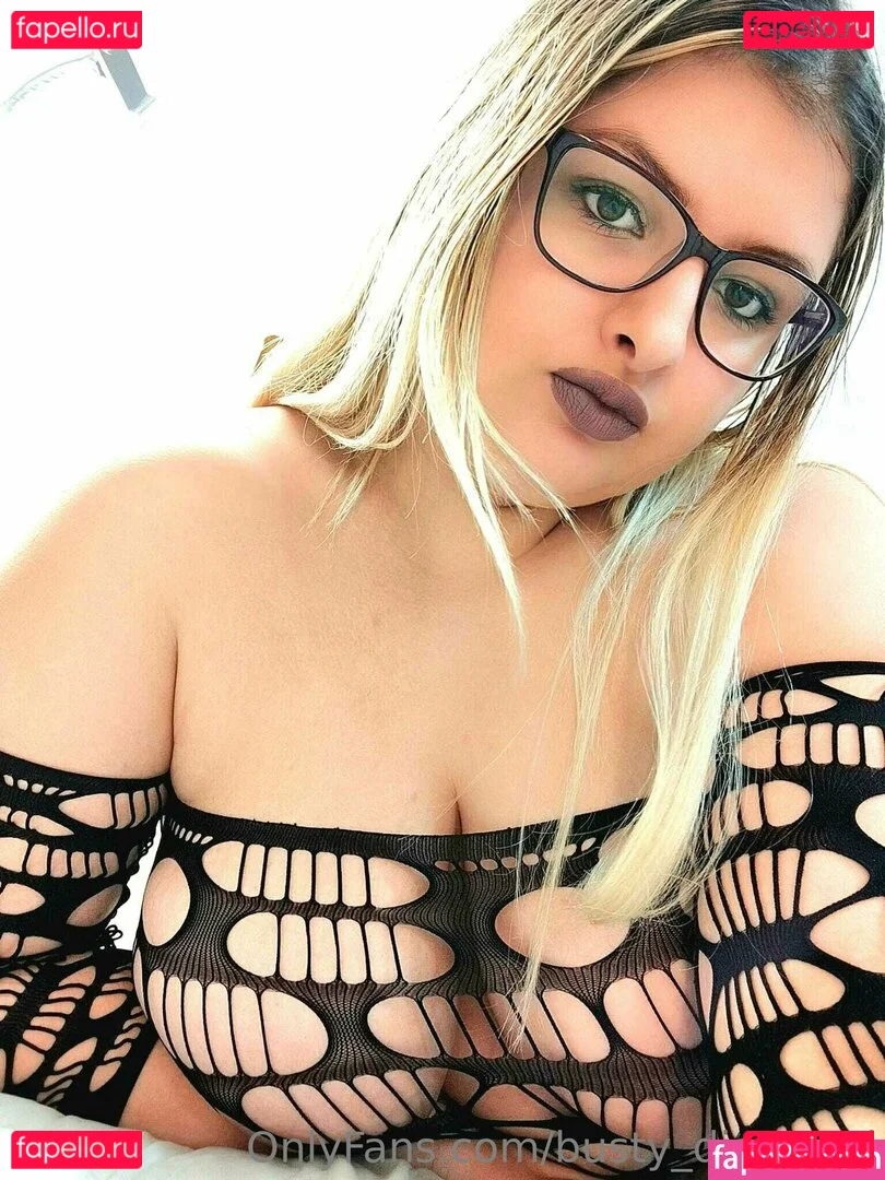 busty_diamond Onlyfans Photo Gallery 