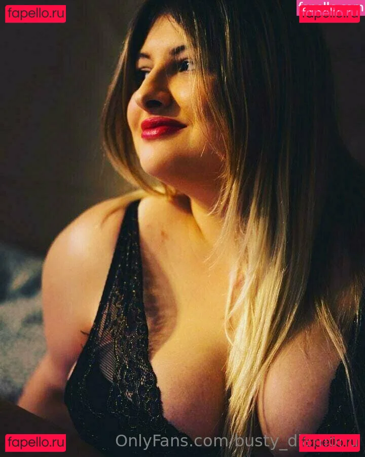 busty_diamond Onlyfans Photo Gallery 