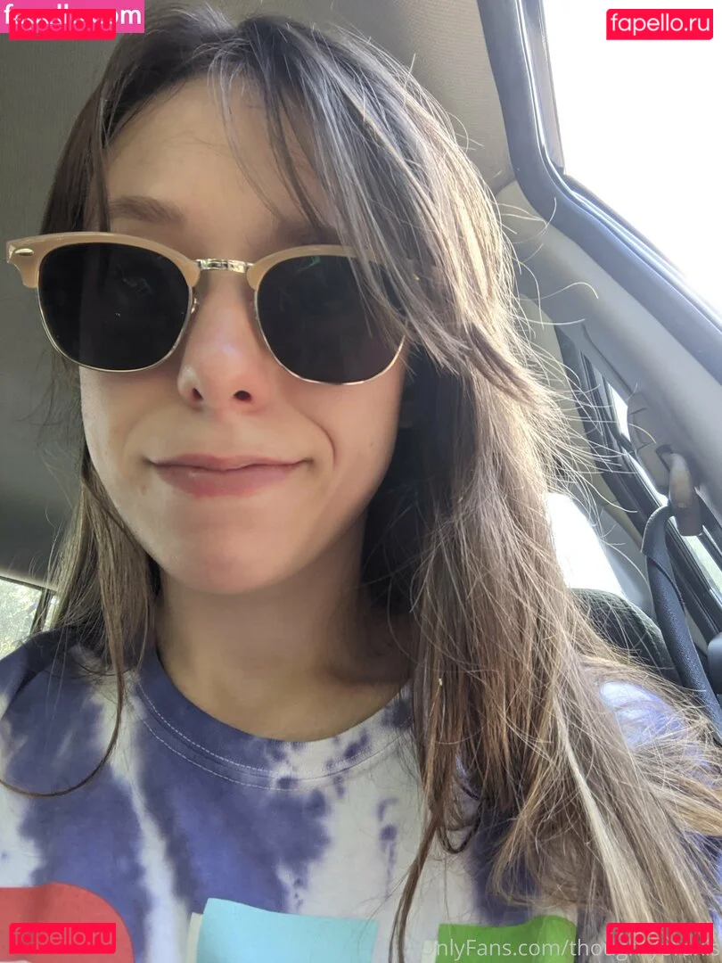 thoughtypraxis Onlyfans Photo Gallery 