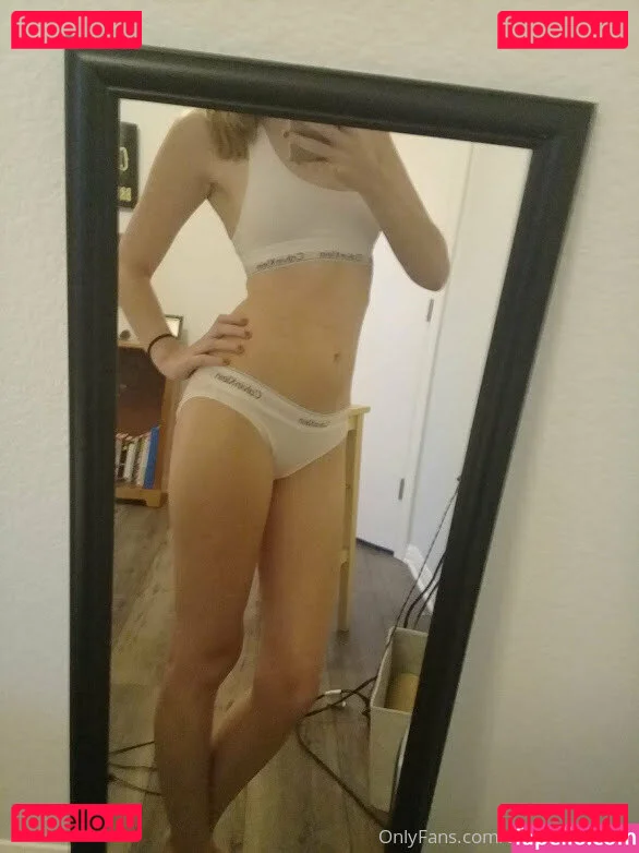 thoughtypraxis Onlyfans Photo Gallery 