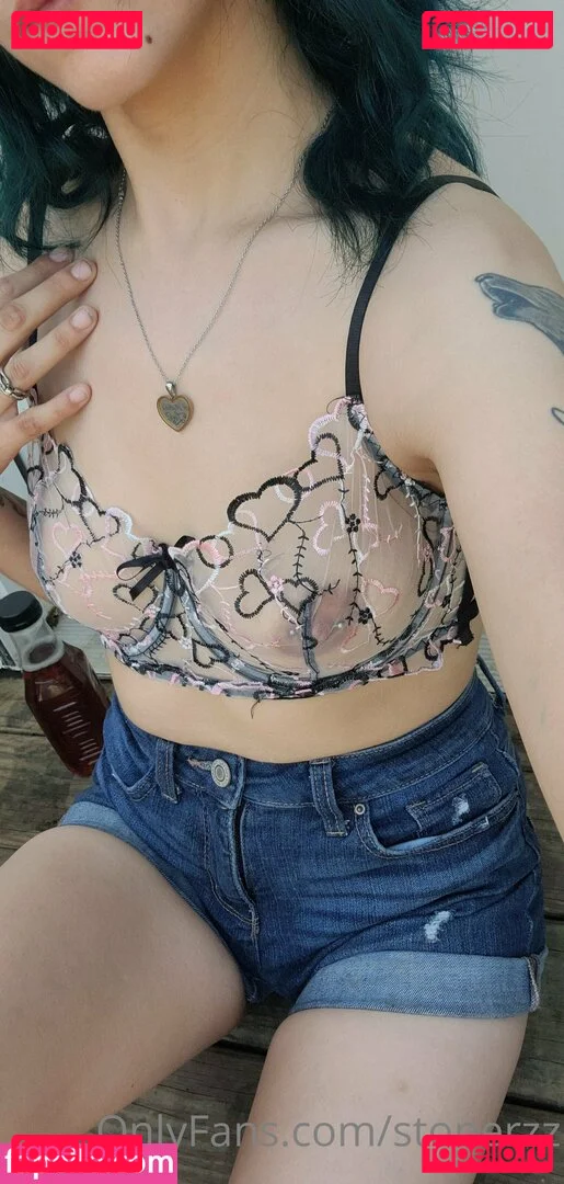 stonerzz Onlyfans Photo Gallery 