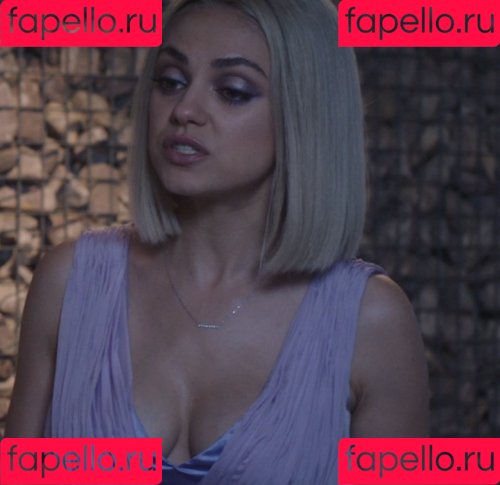 Mila Kunis Onlyfans Photo Gallery 