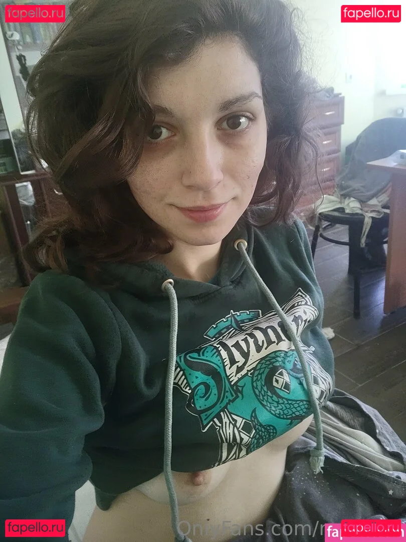 roxquinn Onlyfans Photo Gallery 