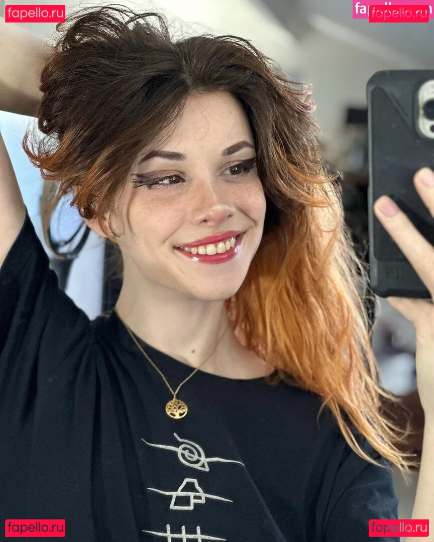 Lenacassandre Onlyfans Photo Gallery 