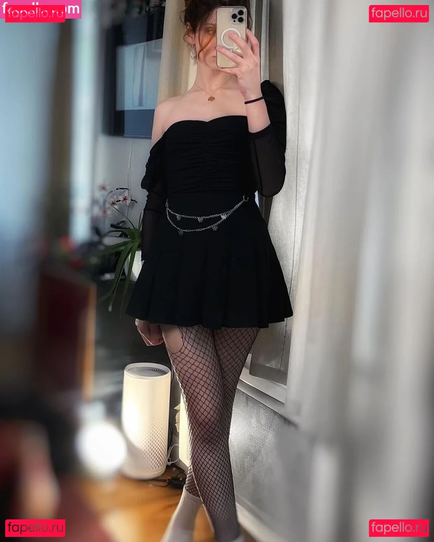 Lenacassandre Onlyfans Photo Gallery 