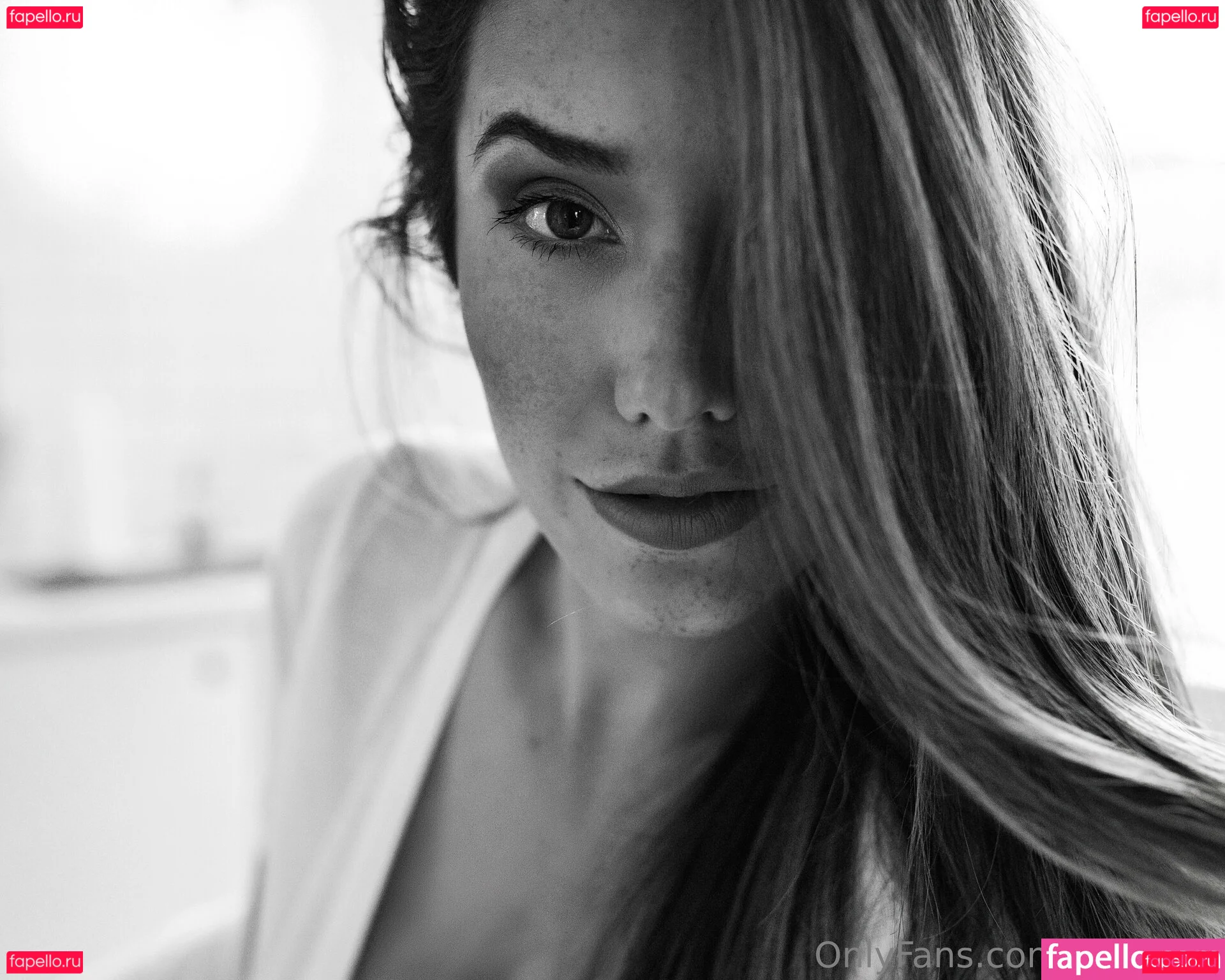 evalovia Onlyfans Photo Gallery 