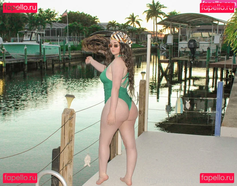 purplebentley Onlyfans Photo Gallery 