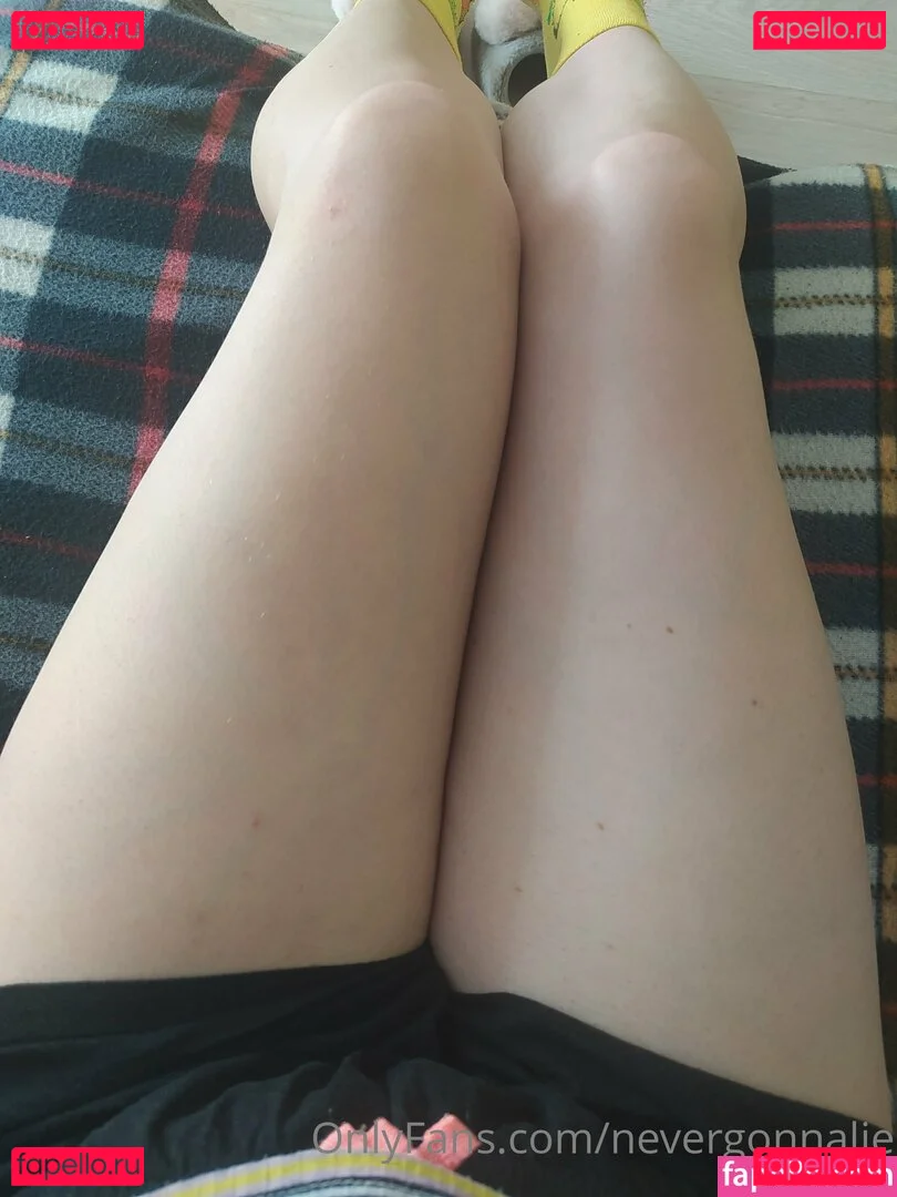 nevergonnalie Onlyfans Photo Gallery 