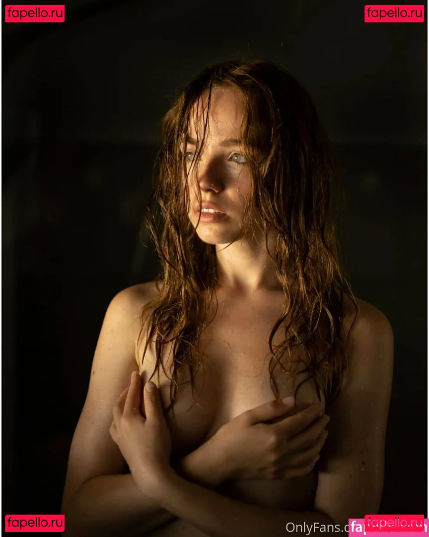 rinaalyys Onlyfans Photo Gallery 