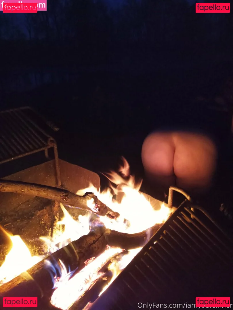 iamyoursinner Onlyfans Photo Gallery 