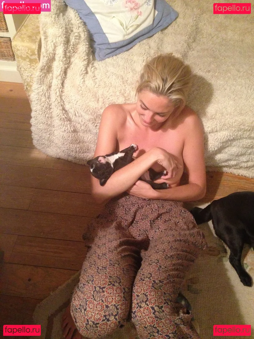 Tamsin Egerton Onlyfans Photo Gallery 