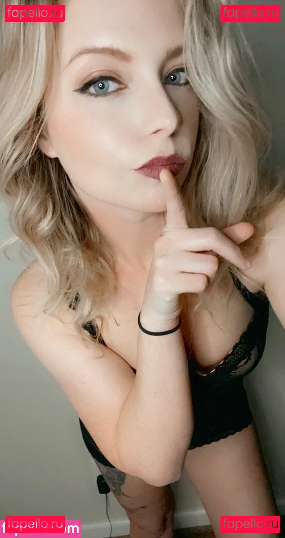 DearJess Onlyfans Photo Gallery 