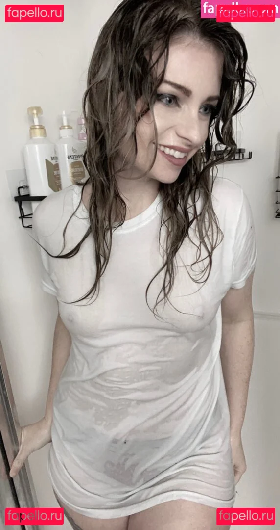 DearJess Onlyfans Photo Gallery 