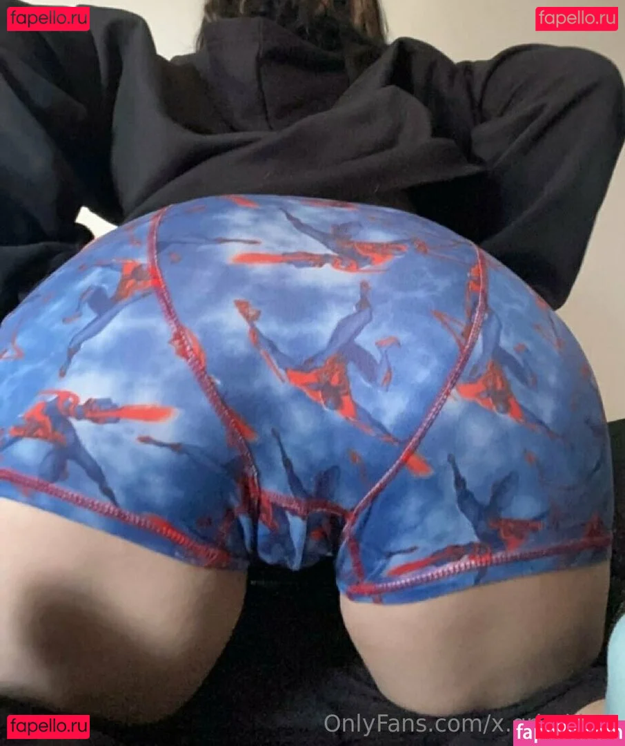 x.grimkitty Onlyfans Photo Gallery 