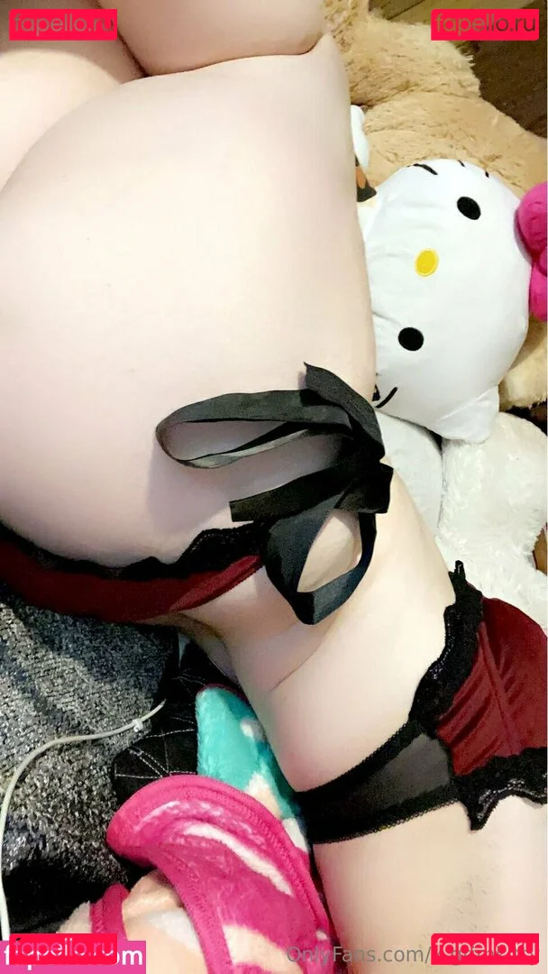 x.grimkitty Onlyfans Photo Gallery 