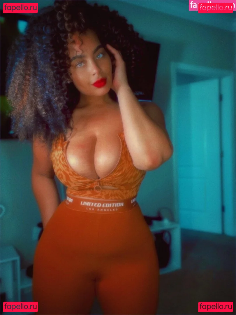 Lovesirensong Onlyfans Photo Gallery 