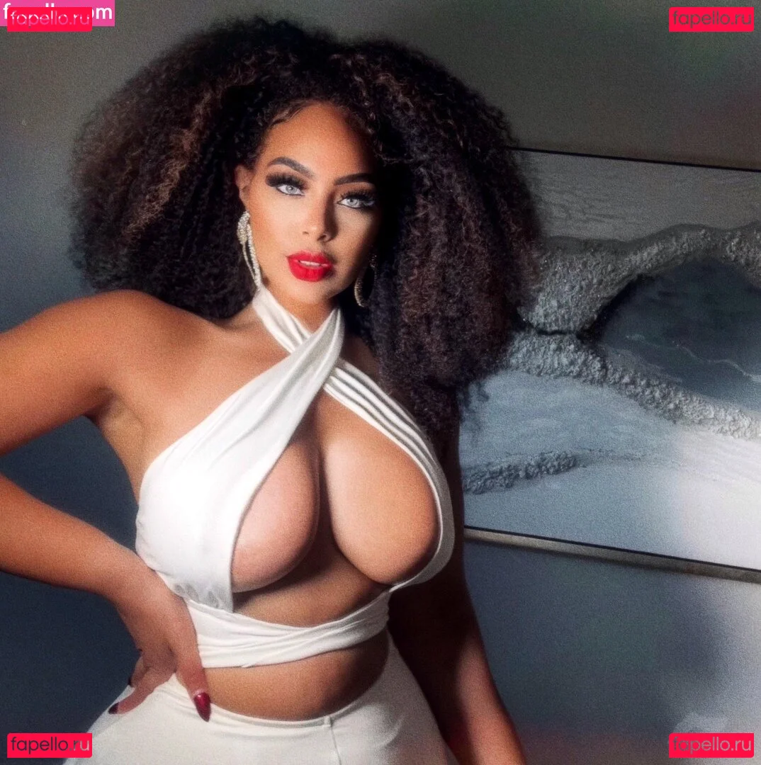 Lovesirensong Onlyfans Photo Gallery 