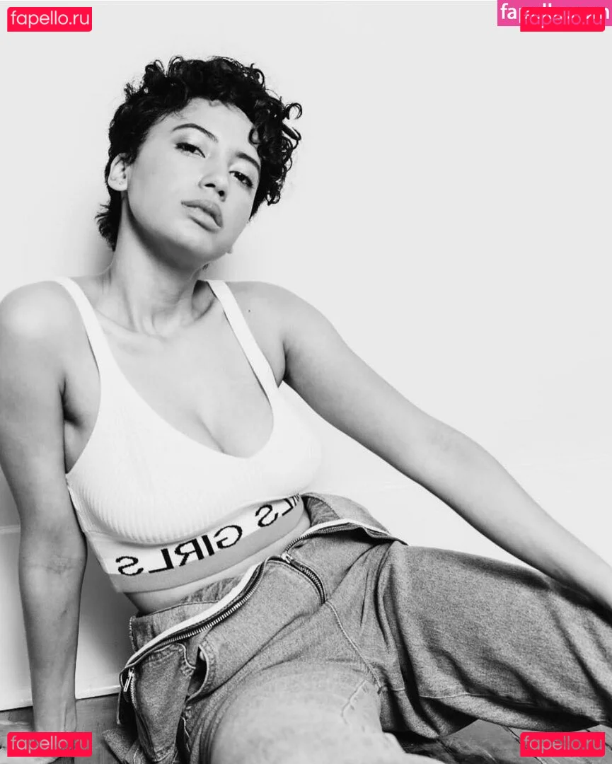 Andy Allo Onlyfans Photo Gallery 