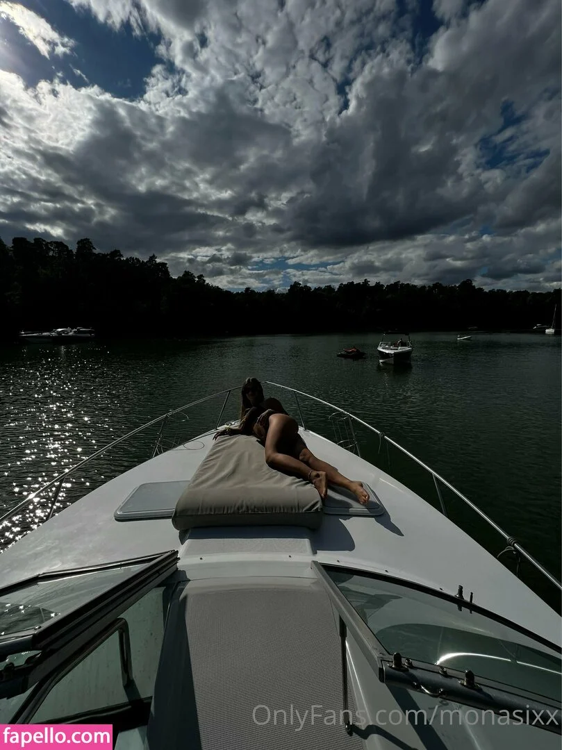 monasixx Onlyfans Photo Gallery 