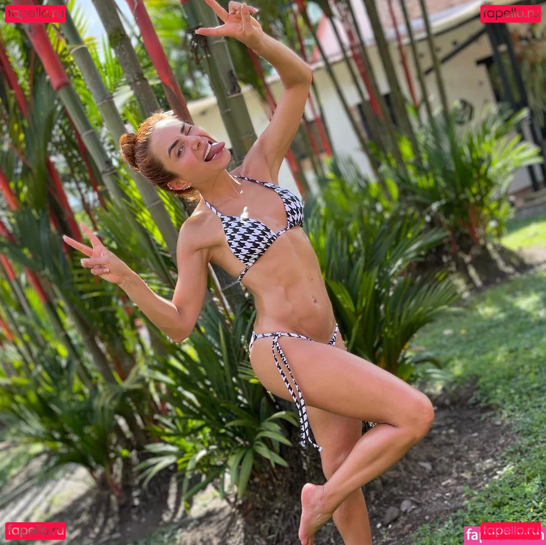 Johanna Fadul Onlyfans Photo Gallery 