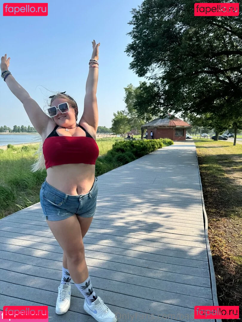 Bad.blondiee1 Onlyfans Photo Gallery 