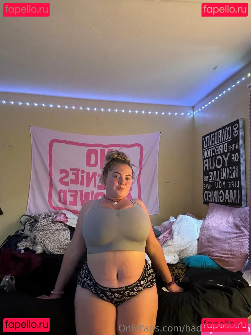 Bad.blondiee1 Onlyfans Photo Gallery 