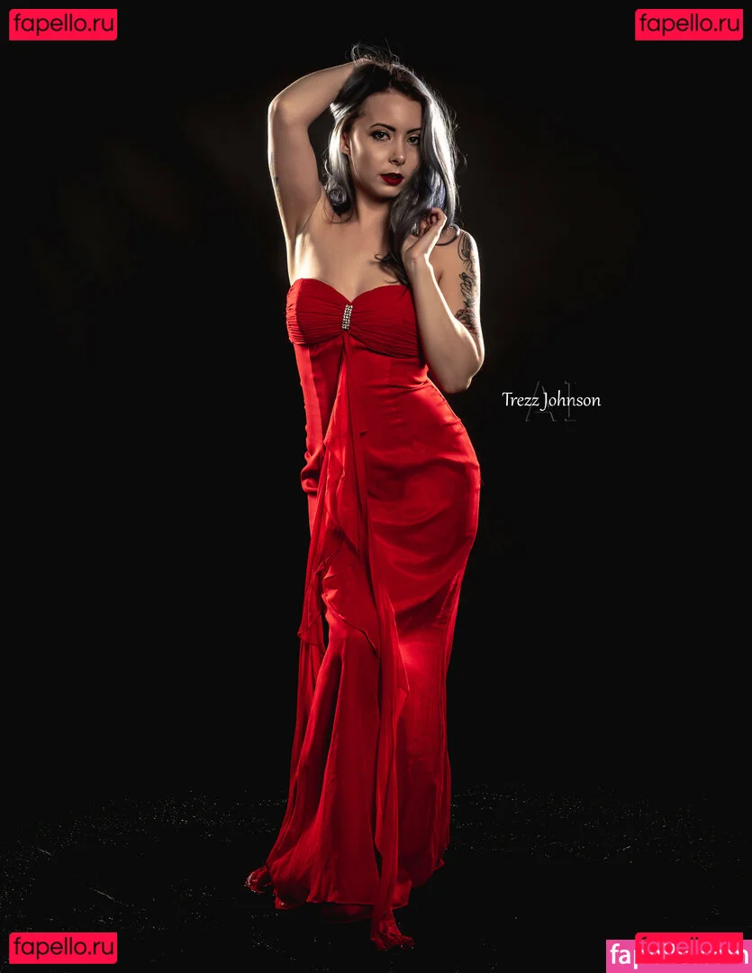 trezztheniche Onlyfans Photo Gallery 