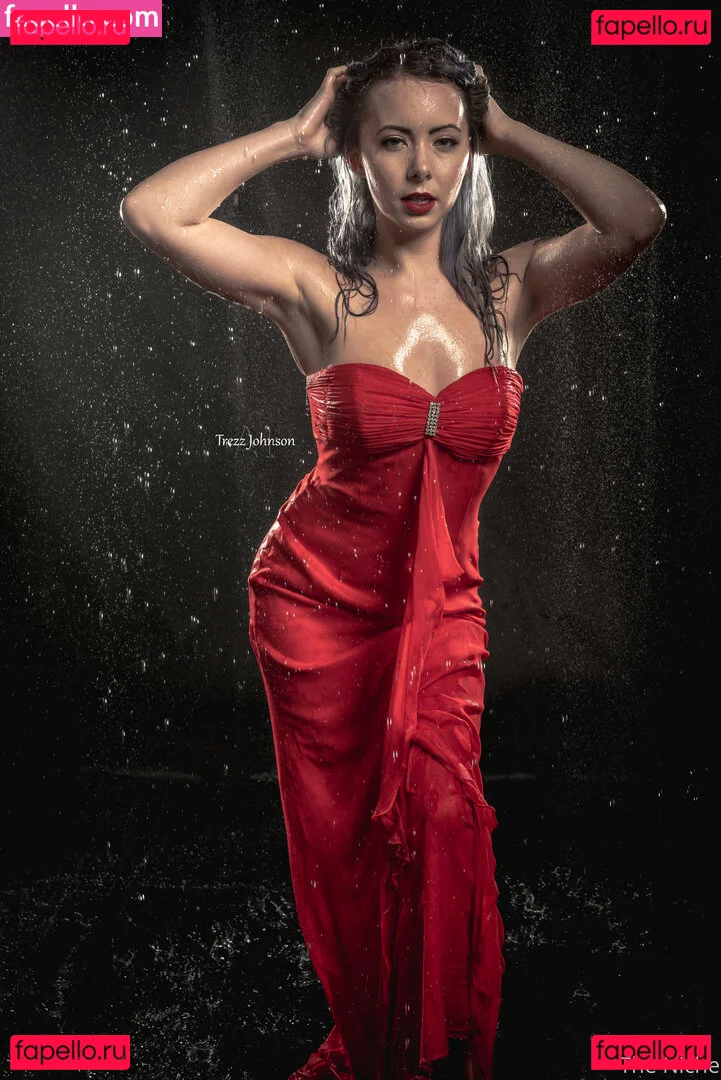 trezztheniche Onlyfans Photo Gallery 