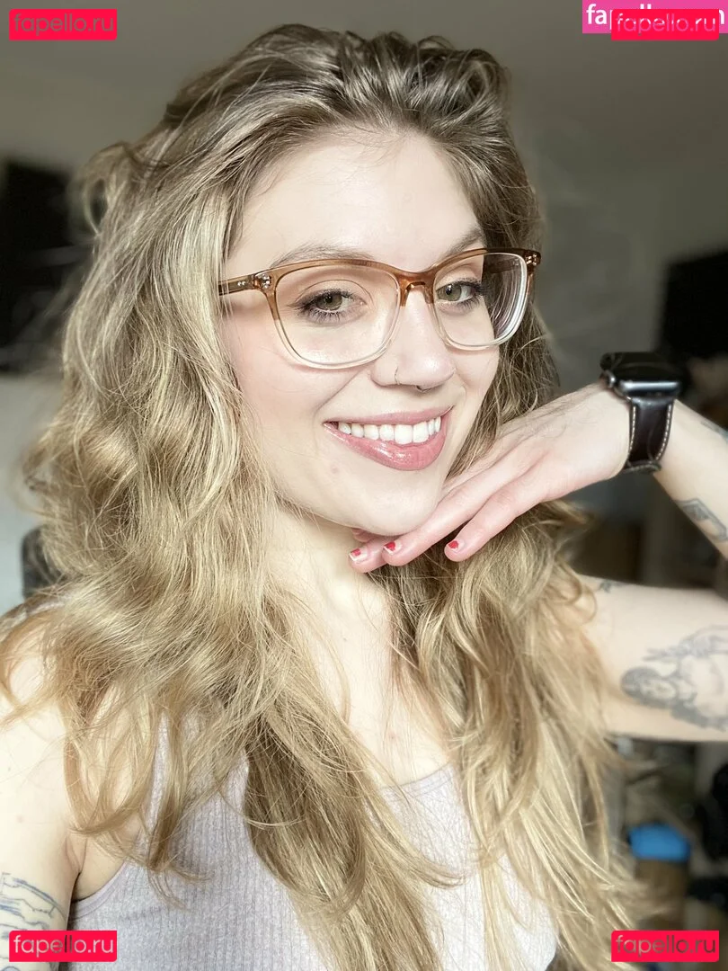 Mousie Onlyfans Photo Gallery 