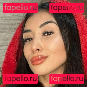 auraamaateell Onlyfans Photo Gallery 