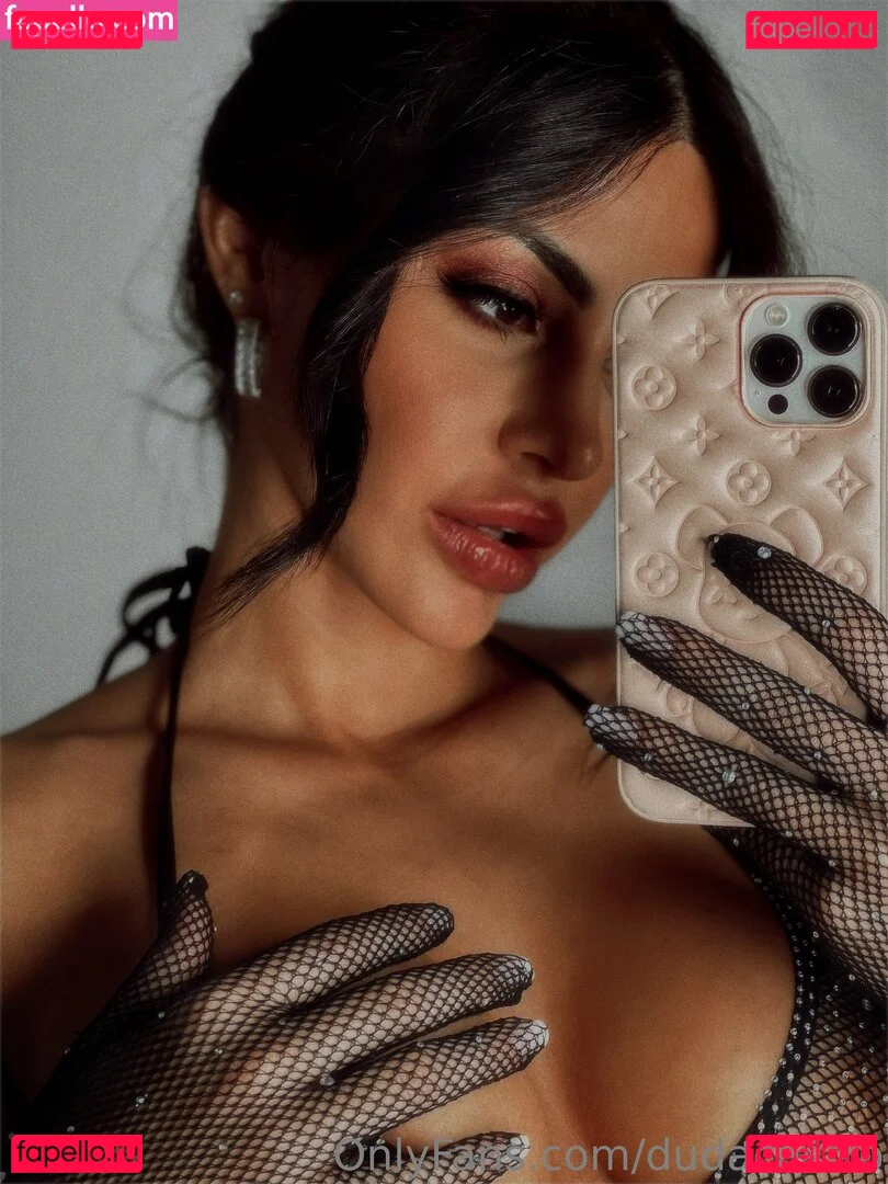 Duda Castro Onlyfans Photo Gallery 