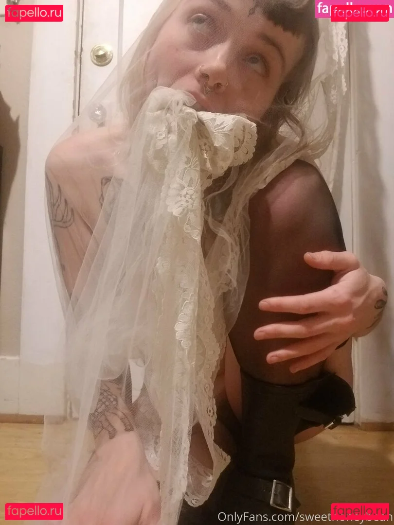 sweethoneybean Onlyfans Photo Gallery 