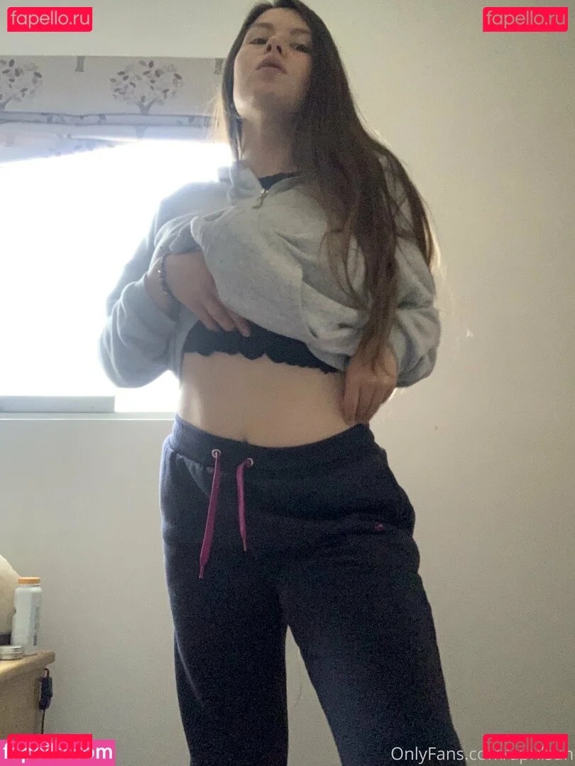 aprilsun Onlyfans Photo Gallery 