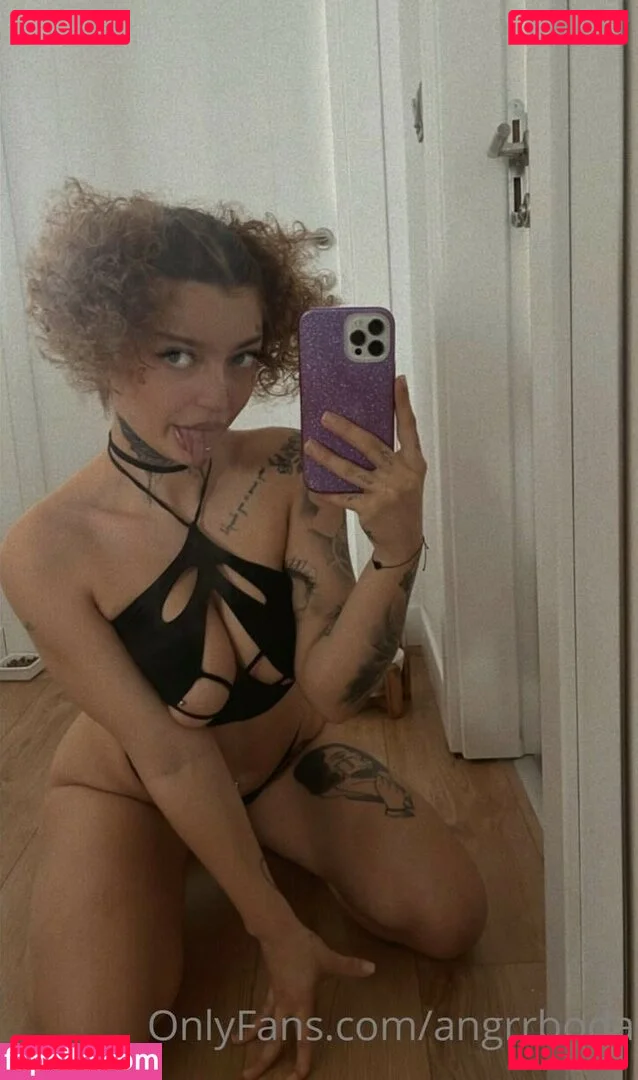 Miraiipek Onlyfans Photo Gallery 