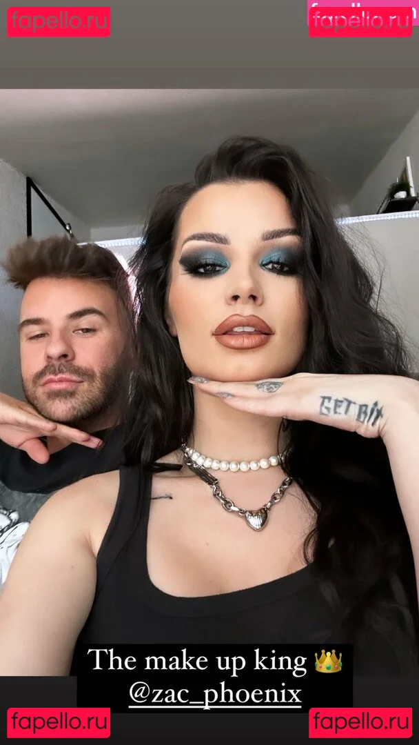 PaigeWWE Onlyfans Photo Gallery 