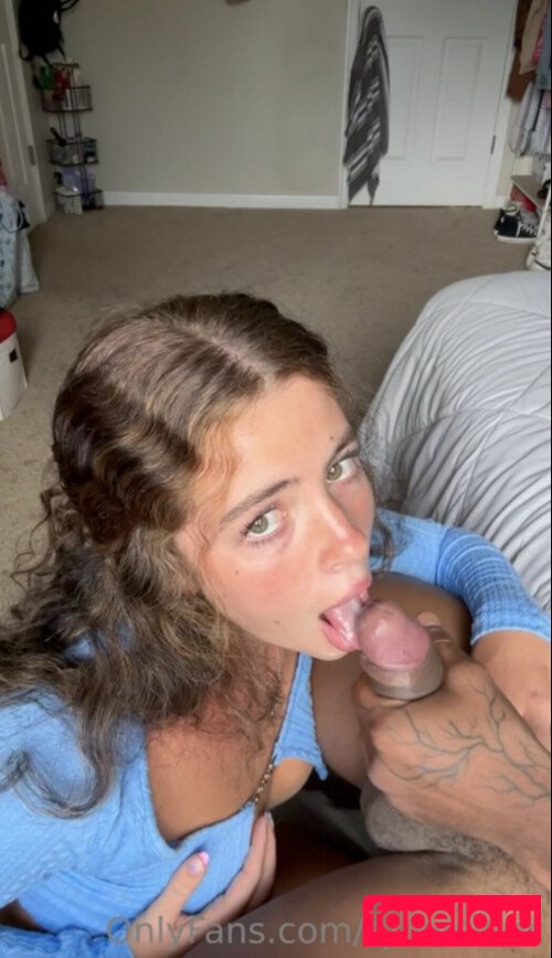 Ryleesains Onlyfans Photo Gallery 