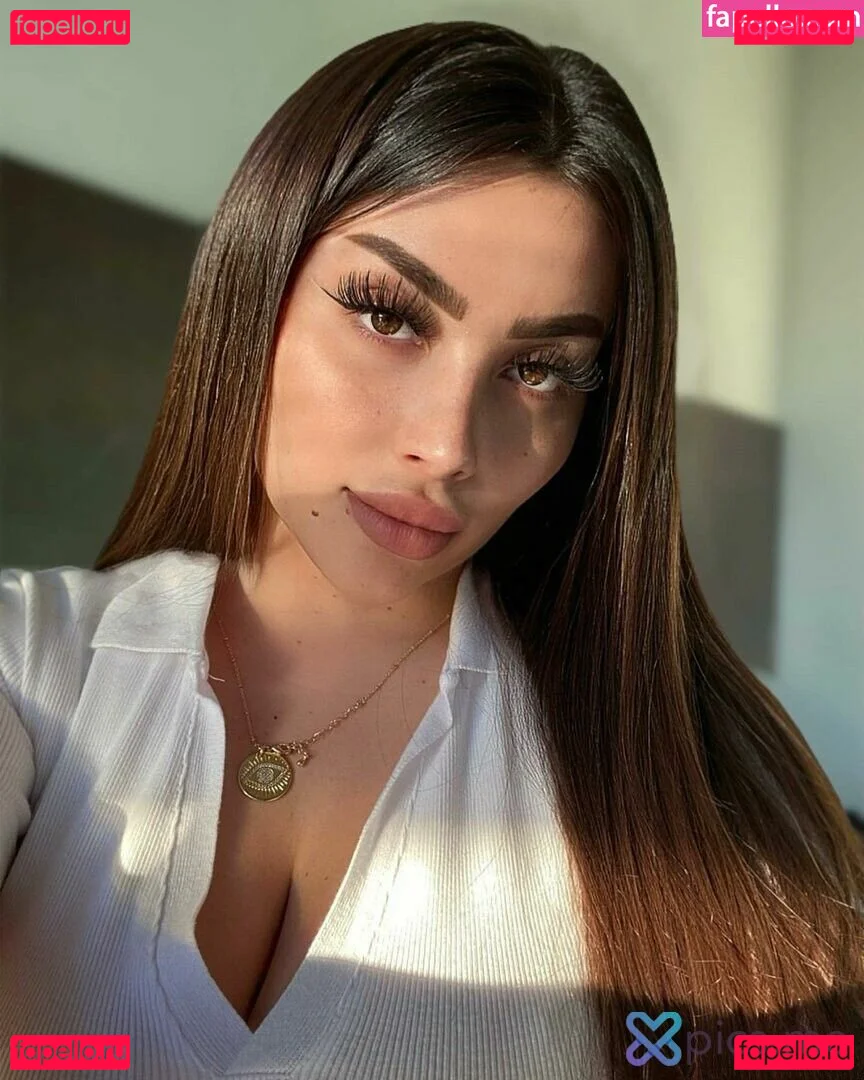 Vaimonroe Onlyfans Photo Gallery 