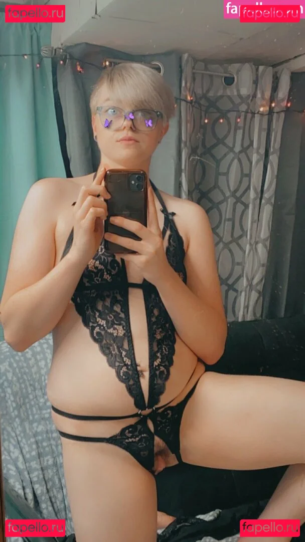 Spellbound Onlyfans Photo Gallery 