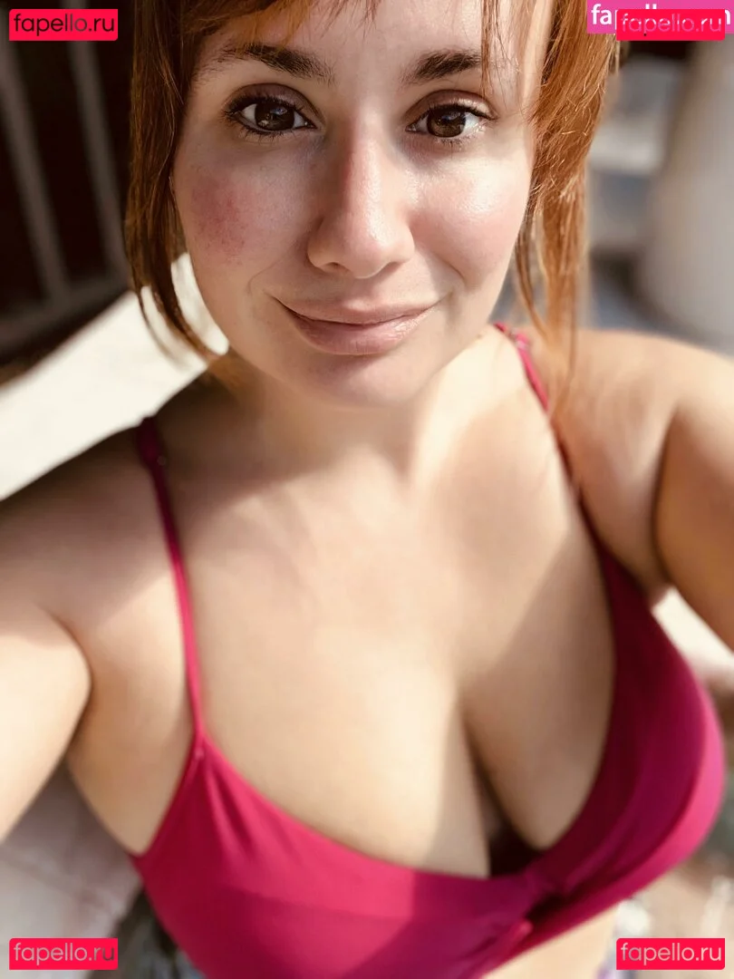 LillyBehave Onlyfans Photo Gallery 