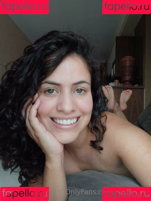 Isis Cristine Onlyfans Photo Gallery 