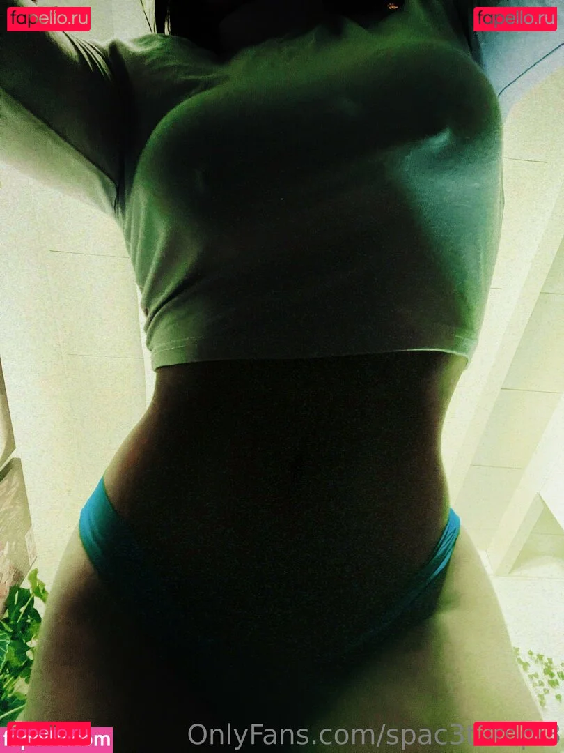 spac3t3mpl3 Onlyfans Photo Gallery 