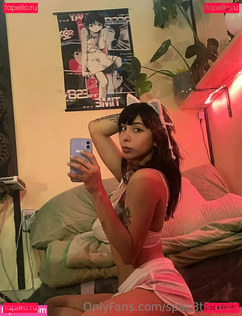 spac3t3mpl3 Onlyfans Photo Gallery 