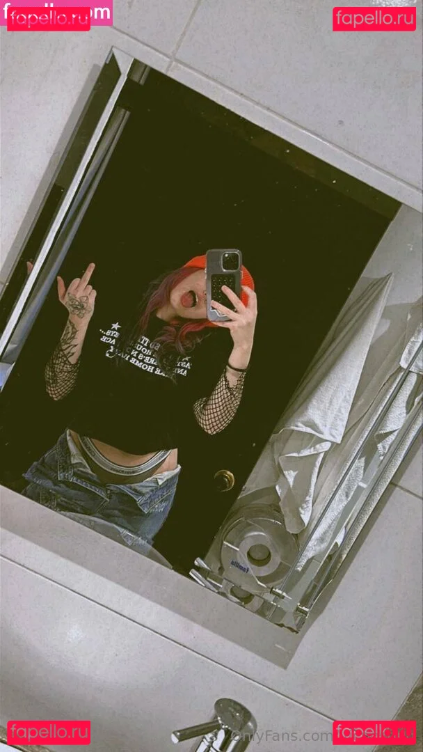 vicposting Onlyfans Photo Gallery 