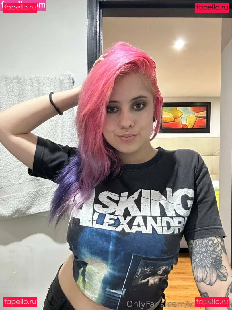 vicposting Onlyfans Photo Gallery 